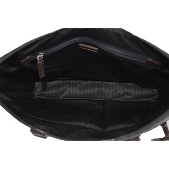 Tumi Easton Leather Bag. NWT. - Picture 3 of 5